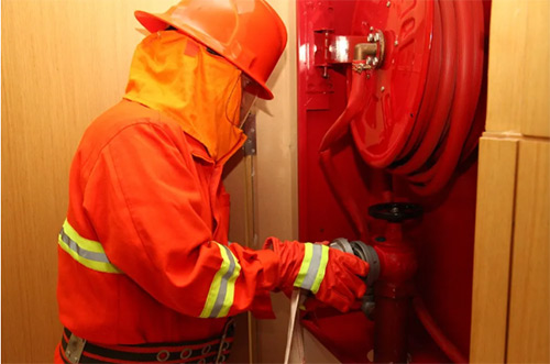 3慈銘員工現場演示2.jpg 3慈銘員工現場演示2.jpg